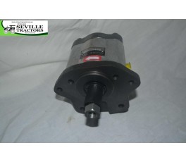 Massey Ferguson Hydraulic Pump B9447