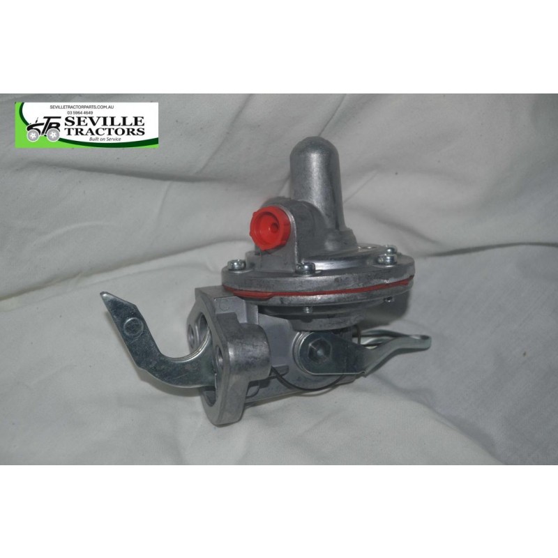 Massey Ferguson Fuel Pump Suits MF165 with AD4-203 engine B3810