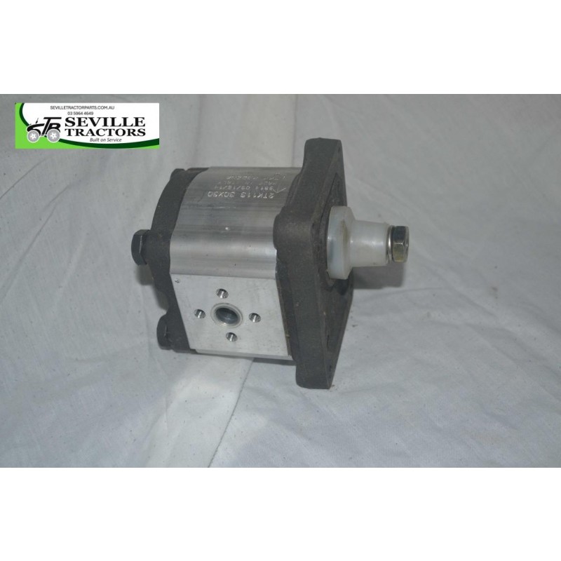Massey Ferguson Hydraulic Pump B1224