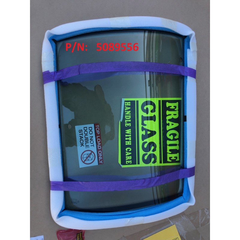 Case / New Holland Right Hand Corner Glass 